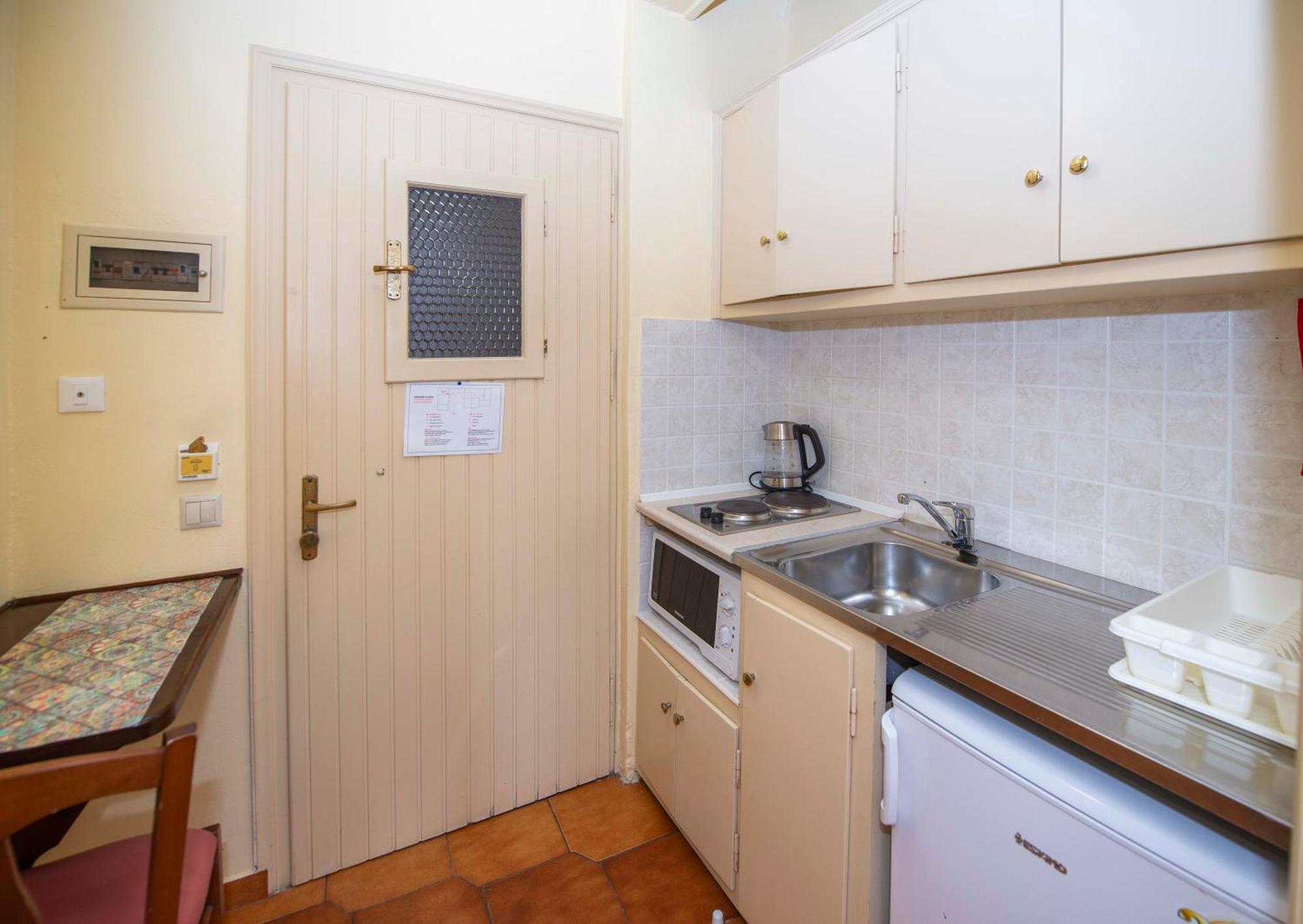 Fiona Apartments 로다 외부 사진